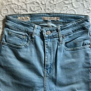 levi’s high rise skinny jeans 721 🐳